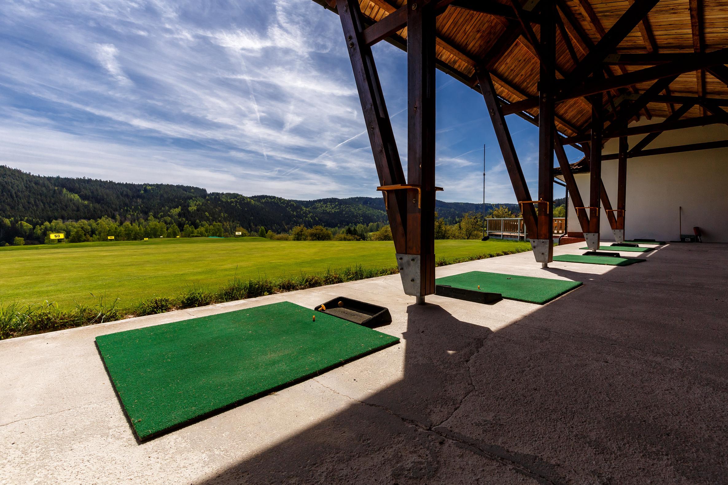 Cihelny Golf & Wellness Resort Karlovy Vary Esterno foto